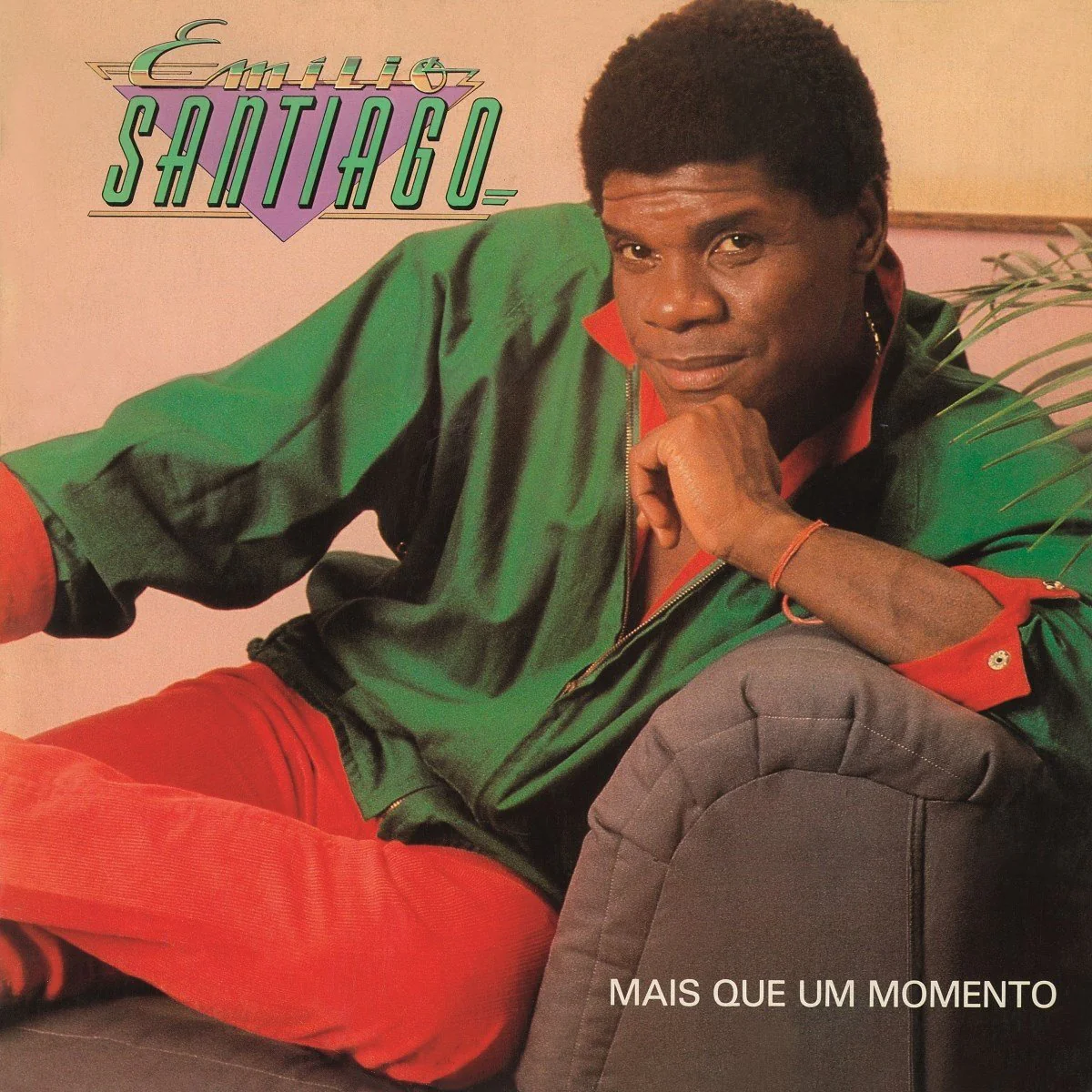 Emílio Santiago - Mais Que Um Momento (LP) - Image 2