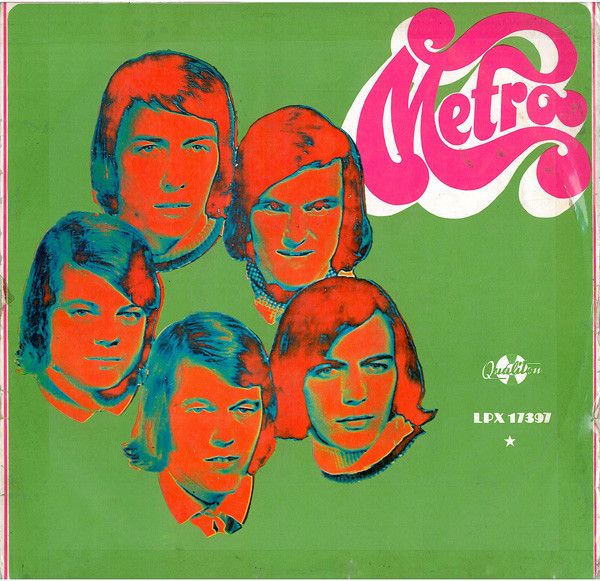 USED - Metro (17) - Metró