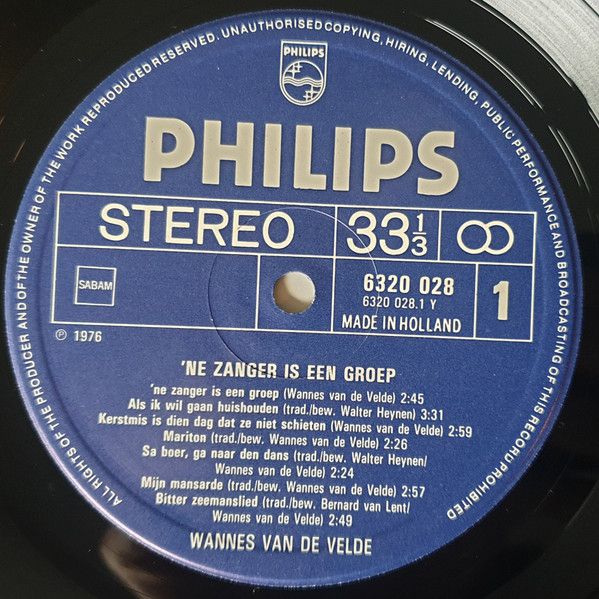 USED - Wannes Van de Velde - 'ne Zanger Is Een Groep - Image 5
